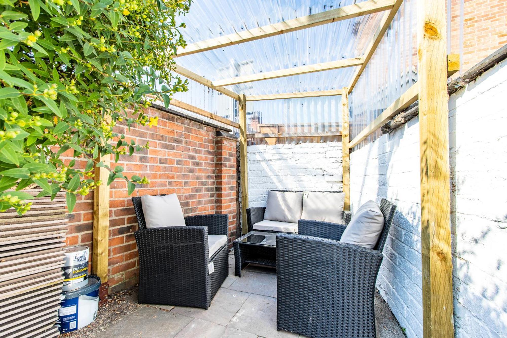 Warburton House, Newark - Walking Distance From North Gate Train Station & Market Place Villa Buitenkant foto